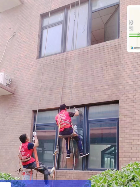 吴川承接各类窗户玻璃维修